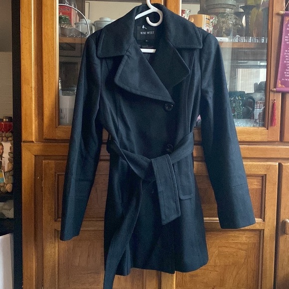 Nine West Black Double Breast belted Wool Blend Coat Size 8 - Picture 2 of 9